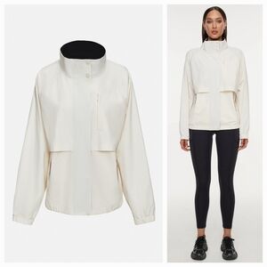 Bandier Soleil Sport Lightweight Jacket in  Gardenia Small NWT